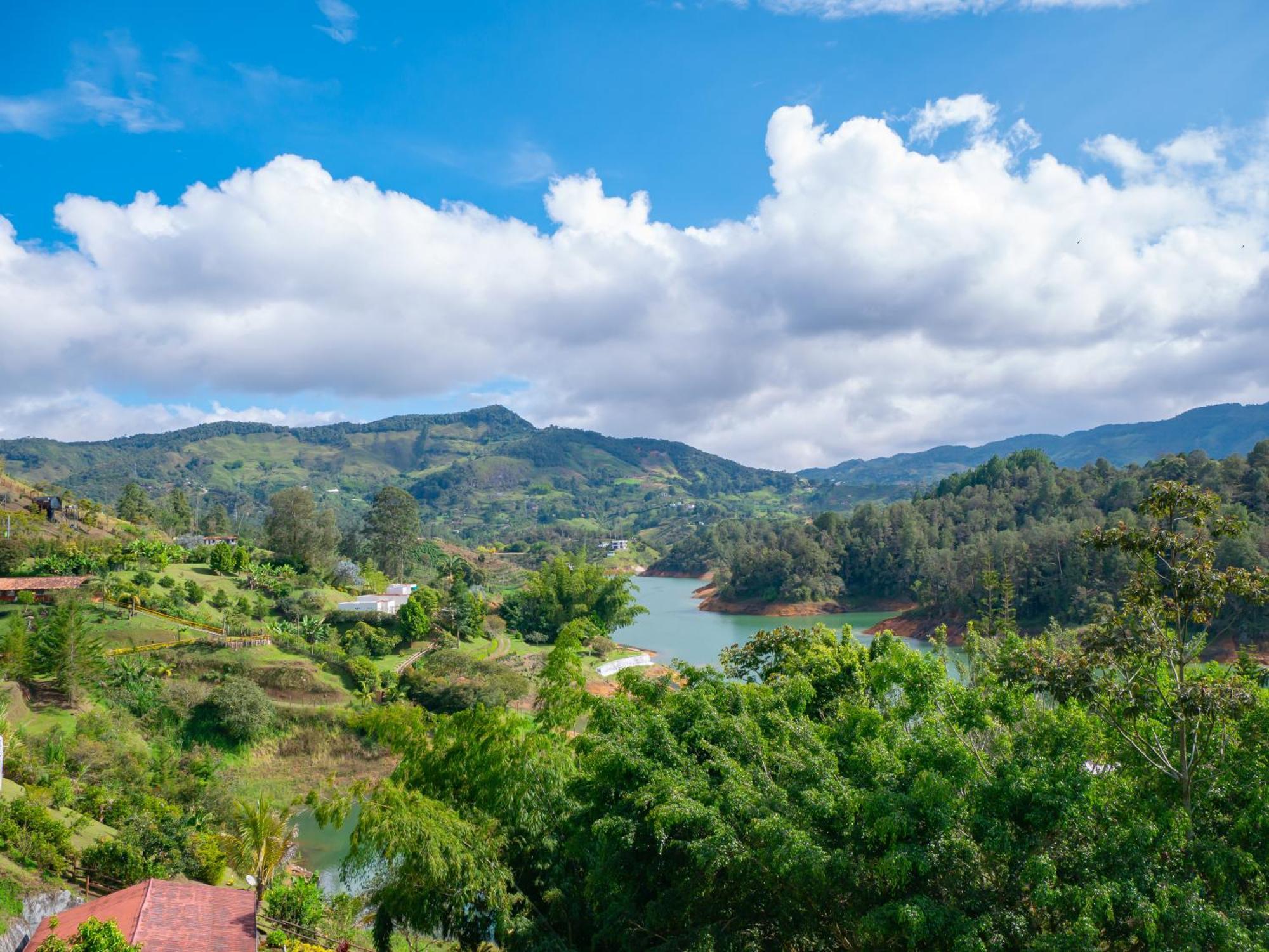 Hermosa Casa De Campo En Guatape Bagian luar foto