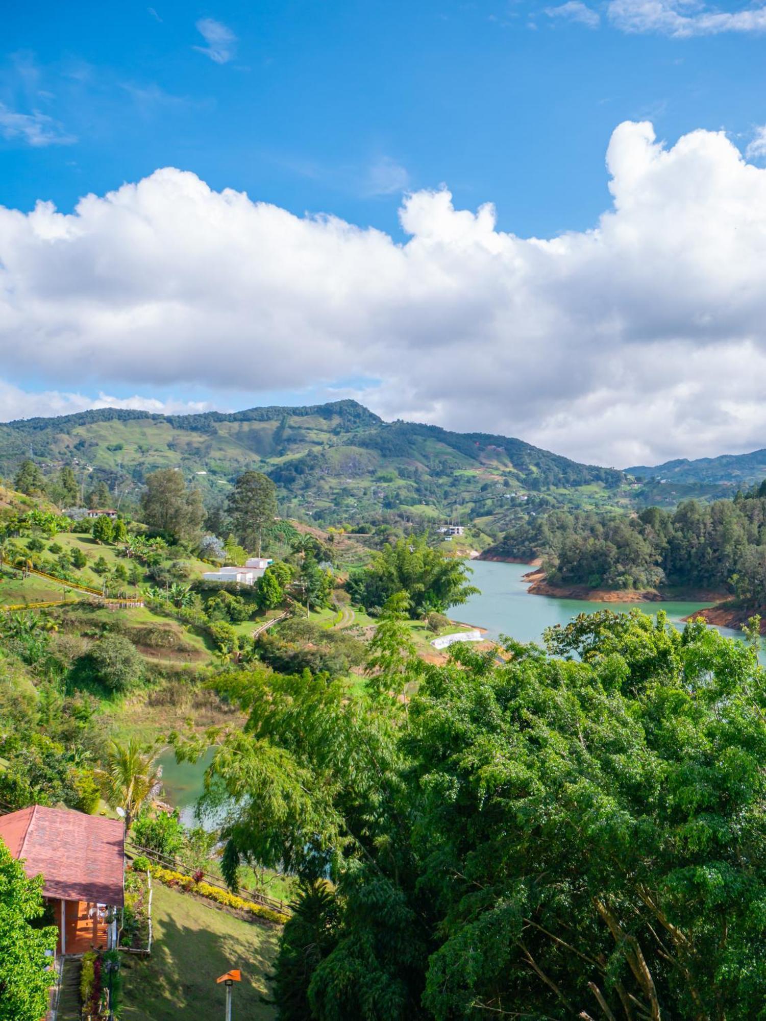 Hermosa Casa De Campo En Guatape Bagian luar foto